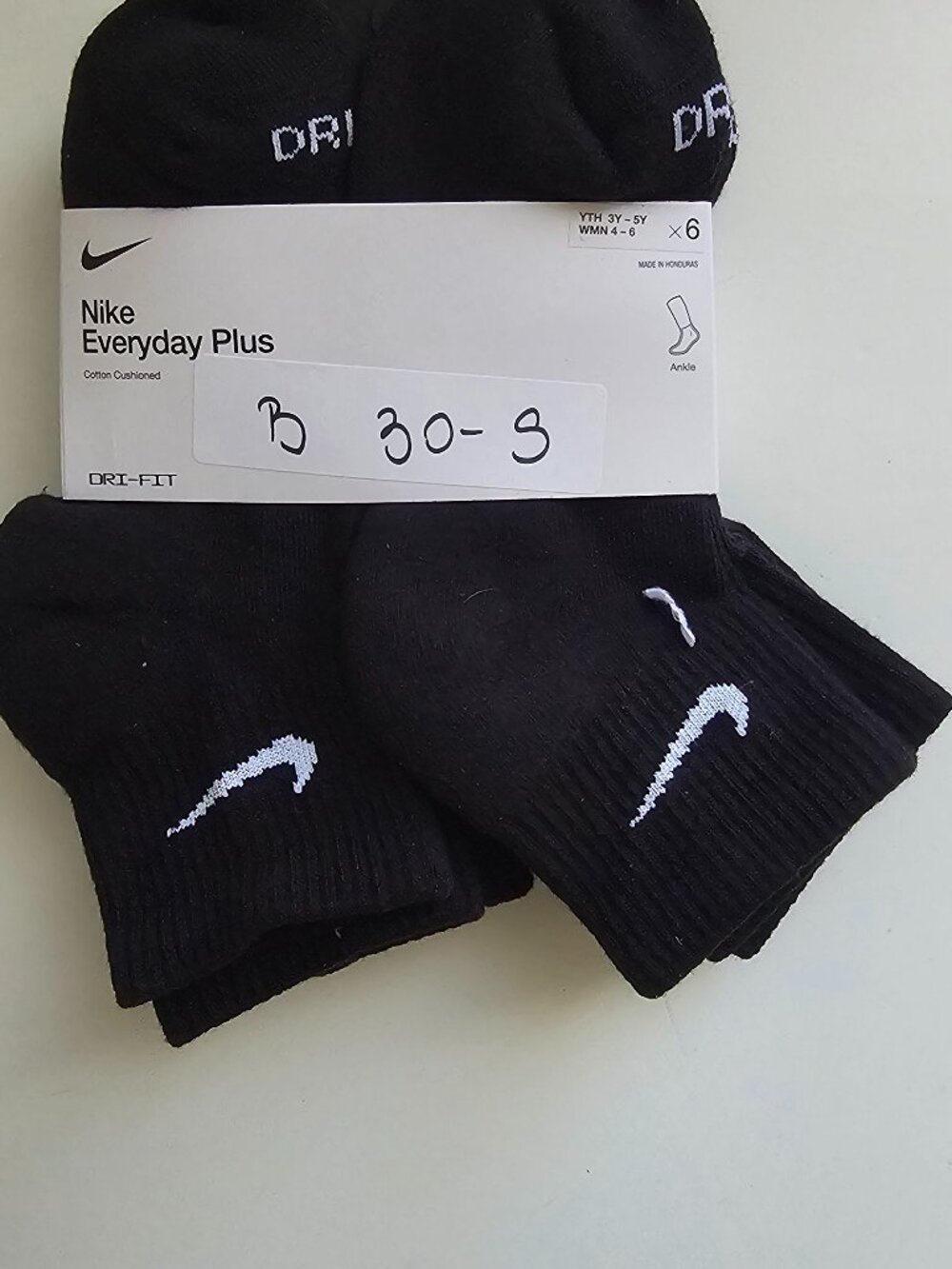 Kids Nike 6-pk. Dri-FIT Performance Quarter Socks Black Size Youth 3Y-5Y NWT